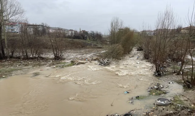GÜNCELLEME - Deprem bölgesi Malatya’da kar ve yağmur etkili oluyor GÜNCELLEME - Deprem bölgesi Malatya’da kar ve yağmur etkili oluyor