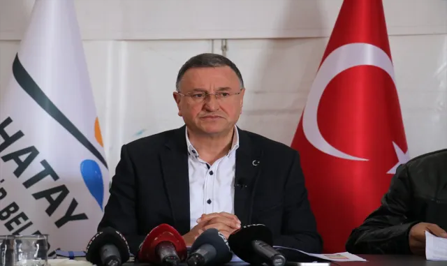 Hatay Büyükşehir Belediye Başkanı Savaş, basın toplantısı düzenledi: Hatay Büyükşehir Belediye Başkanı Savaş, basın toplantısı düzenledi: