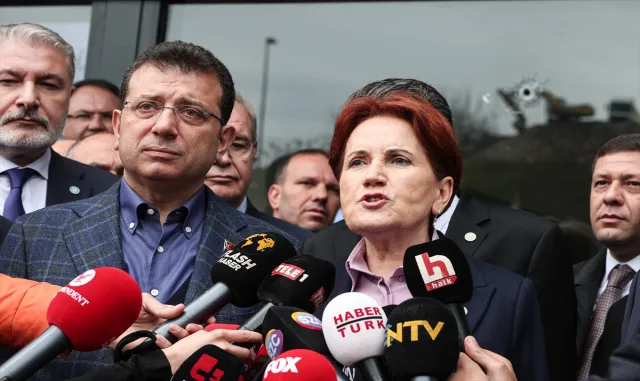 İYİ Parti Genel Başkanı Akşener, mermi isabet eden İstanbul İl Başkanlığında açıklama yaptı: İYİ Parti Genel Başkanı Akşener, mermi isabet eden İstanbul İl Başkanlığında açıklama yaptı: