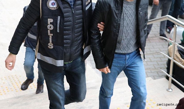 Kayseri’de 11,5 yıl kesinleşmiş hapis cezası bulunan hükümlü yakalandı Kayseri’de 11,5 yıl kesinleşmiş hapis cezası bulunan hükümlü yakalandı