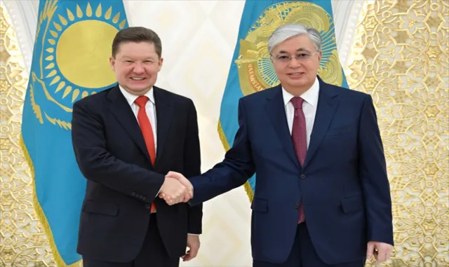Kazakistan Cumhurbaşkanı Tokayev, Gazprom Yönetim Kurulu Başkanı Miller’i kabul etti Kazakistan Cumhurbaşkanı Tokayev, Gazprom Yönetim Kurulu Başkanı Miller’i kabul etti