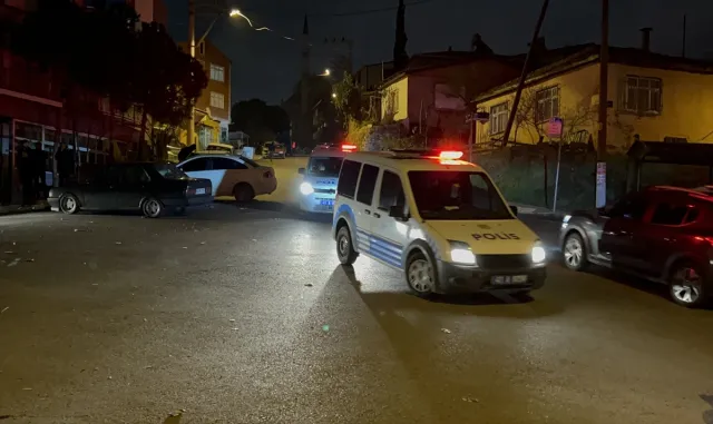 Kocaeli’de asker uğurlama eğlencesinde çıkan bıçaklı kavgada bir genç yaralandı Kocaeli’de asker uğurlama eğlencesinde çıkan bıçaklı kavgada bir genç yaralandı