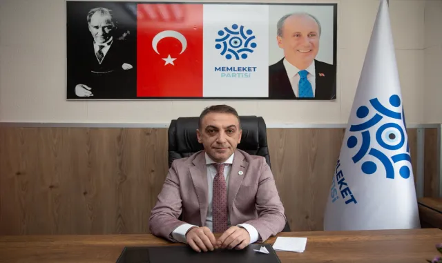 Memleket Partisi’nde cumhurbaşkanı adaylığı için ön seçim oylaması yapılıyor Memleket Partisi’nde cumhurbaşkanı adaylığı için ön seçim oylaması yapılıyor