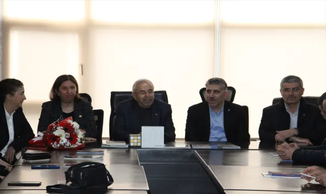 AK Parti Sivas milletvekilleri Soluk ve Ekinci Suşehri ilçesini ziyaret etti AK Parti Sivas milletvekilleri Soluk ve Ekinci Suşehri ilçesini ziyaret etti