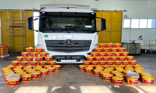 Azerbaycan’da, İran’dan Hollanda’ya giden tırda 499,2 kilogram eroin bulundu Azerbaycan’da, İran’dan Hollanda’ya giden tırda 499,2 kilogram eroin bulundu