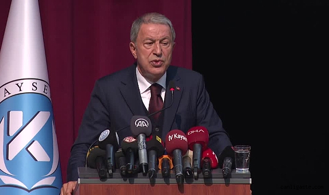 Bakan Akar, Kayseri’de Ermeni Meselesi Üzerine Konferansında konuştu