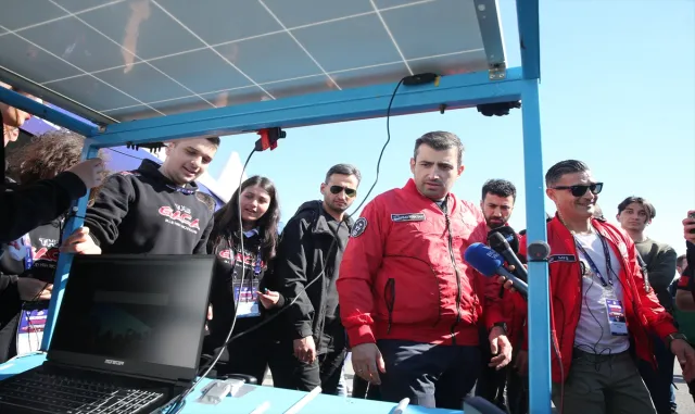 Baykar Yönetim Kurulu Başkanı Bayraktar, TEKNOFEST Robotaksi yarışmasında konuştu: Baykar Yönetim Kurulu Başkanı Bayraktar, TEKNOFEST Robotaksi yarışmasında konuştu: