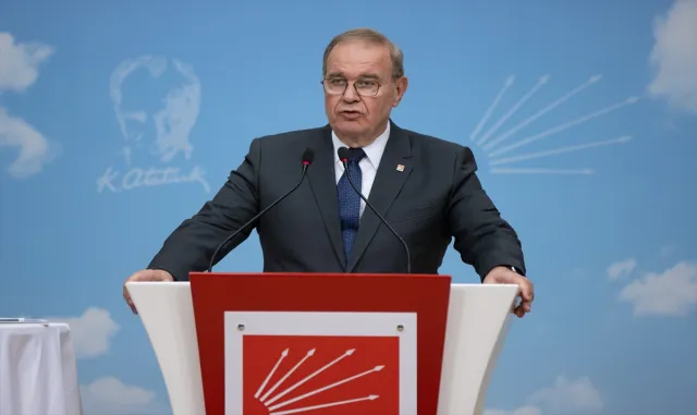 CHP Sözcüsü Öztrak, MYK toplantısına ilişkin açıklamalarda bulundu: CHP Sözcüsü Öztrak, MYK toplantısına ilişkin açıklamalarda bulundu: