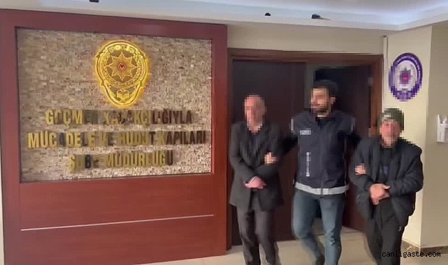 Düzensiz göçmenlerin kaldığı ’şok evlerine’ operasyon: 4 zanlı tutuklandı Düzensiz göçmenlerin kaldığı ’şok evlerine’ operasyon: 4 zanlı tutuklandı