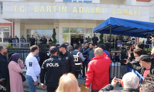 GÜNCELLEME - Amasra’da maden ocağındaki patlamaya ilişkin davanın görülmesine başlandı GÜNCELLEME - Amasra’da maden ocağındaki patlamaya ilişkin davanın görülmesine başlandı