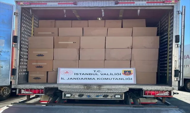 İstanbul’da jandarmadan kaçak sigara operasyonu İstanbul’da jandarmadan kaçak sigara operasyonu