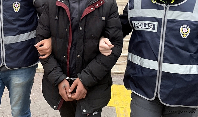 Kayseri’de uyuşturucu operasyonları: 33 şüpheli yakalandı Kayseri’de uyuşturucu operasyonları: 33 şüpheli yakalandı