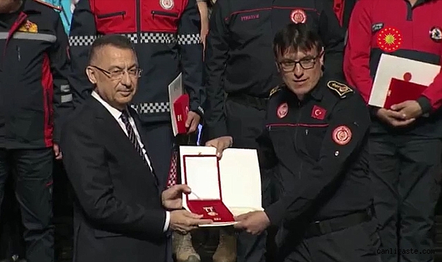 Kayseri itfaiyesine Devlet Üstün Fedakarlık Madalyası Kayseri itfaiyesine Devlet Üstün Fedakarlık Madalyası