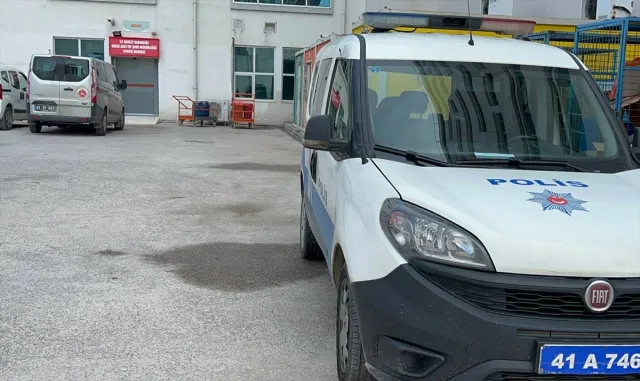Kocaeli’de taksideki cinayetin şüphelisi tutuklandı Kocaeli’de taksideki cinayetin şüphelisi tutuklandı