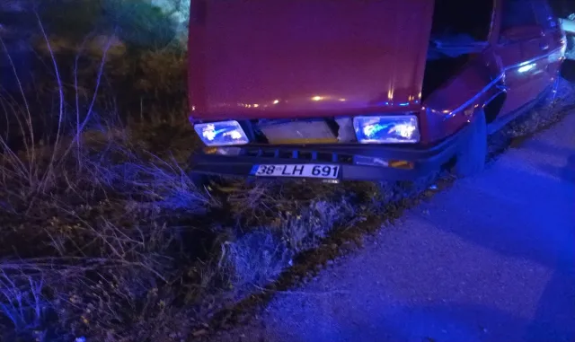 Konya’da iki otomobilin çarpışması sonucu 2 kişi yaralandı Konya’da iki otomobilin çarpışması sonucu 2 kişi yaralandı