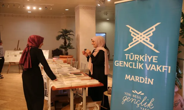 Mardin’de "Beytülmakdis Kitap Fuarı" açıldı Mardin’de "Beytülmakdis Kitap Fuarı" açıldı