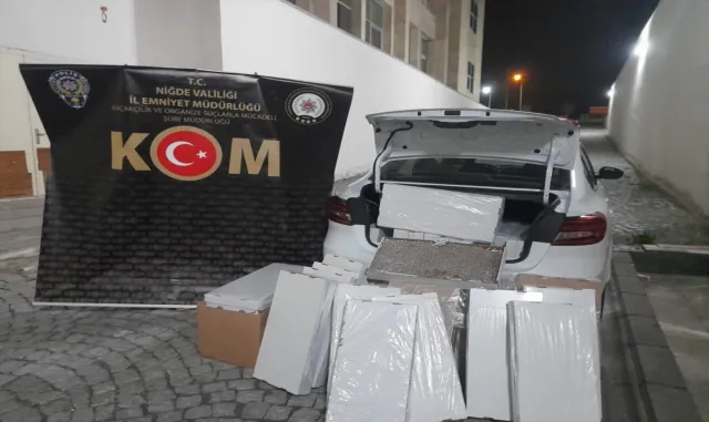 Niğde’de 132 bin dolu makaron ele geçirildi Niğde’de 132 bin dolu makaron ele geçirildi