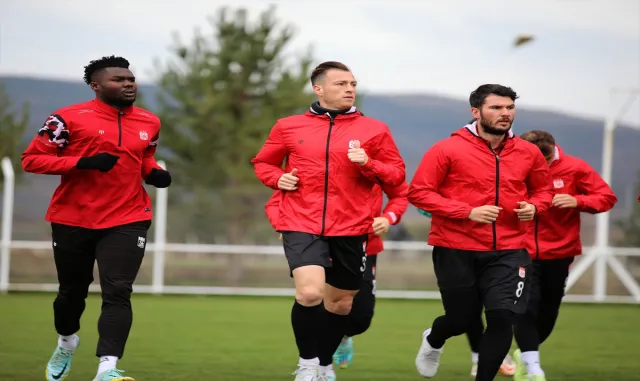 Sivasspor, Giresunspor maçı hazırlıklarını sürdürdü Sivasspor, Giresunspor maçı hazırlıklarını sürdürdü