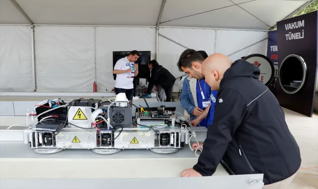 TEKNOFEST Hyperloop Geliştirme Yarışması Kocaeli’de başladı TEKNOFEST Hyperloop Geliştirme Yarışması Kocaeli’de başladı