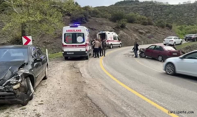 Tokat’ta feci kaza! 7 kişi yaralandı Tokat’ta feci kaza! 7 kişi yaralandı