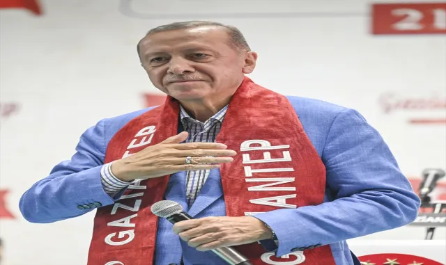 Cumhurbaşkanı Erdoğan, Gaziantep’te vatandaşlara hitap etti: (2) Cumhurbaşkanı Erdoğan, Gaziantep’te vatandaşlara hitap etti: (2)