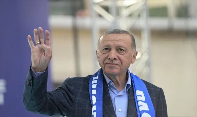 Cumhurbaşkanı ve AK Parti Genel Başkanı Erdoğan, partisinin Beyoğlu mitinginde konuştu: (2) Cumhurbaşkanı ve AK Parti Genel Başkanı Erdoğan, partisinin Beyoğlu mitinginde konuştu: (2)