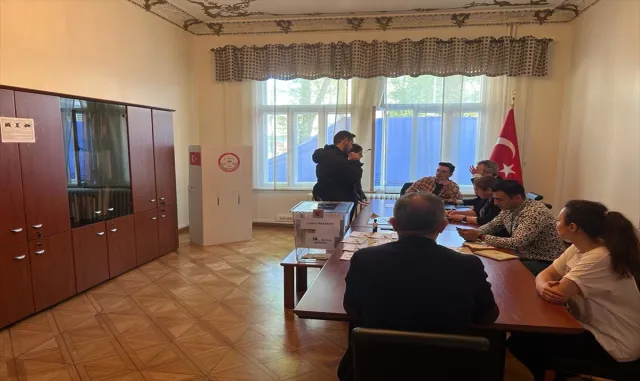 Estonya’da Türkiye’deki Cumhurbaşkanı Seçimi’nin ikinci tur oylaması başladı Estonya’da Türkiye’deki Cumhurbaşkanı Seçimi’nin ikinci tur oylaması başladı
