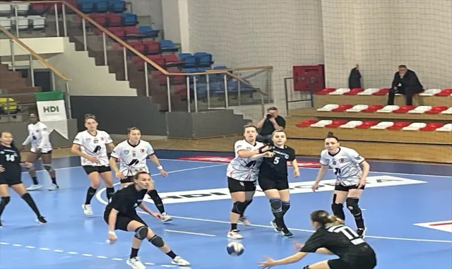 Hentbol: HDI Sigorta Kadınlar Türkiye Kupası Sekizli Final Hentbol: HDI Sigorta Kadınlar Türkiye Kupası Sekizli Final