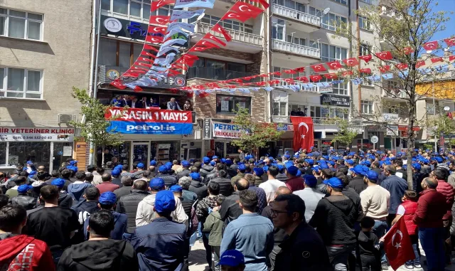İç Anadolu’da 1 Mayıs Emek ve Dayanışma Günü kutlandı İç Anadolu’da 1 Mayıs Emek ve Dayanışma Günü kutlandı