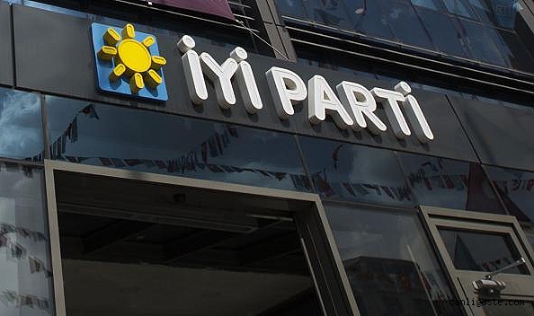 İYİ Parti Başkanlık Divanı toplandı! Kurultayın hazırlık çalışmaları ele alınacak İYİ Parti Başkanlık Divanı toplandı! Kurultayın hazırlık çalışmaları ele alınacak