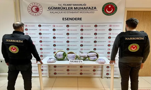 Karpuz içinde 12 kilo uyuşturucu ele geçirildi Karpuz içinde 12 kilo uyuşturucu ele geçirildi