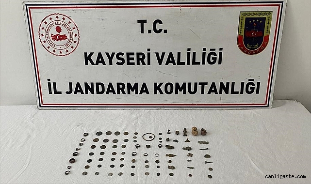 Kayseri’de 83 parça tarihi eser yakalandı! Kayseri’de 83 parça tarihi eser yakalandı!
