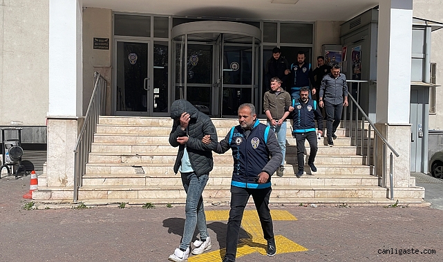 Kayseri’de oyun konsolu dolandırıcılığı! 19 ilde çok sayıda mağdur var Kayseri’de oyun konsolu dolandırıcılığı! 19 ilde çok sayıda mağdur var