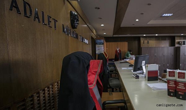Kayseri’de uyuşturucu ticareti sanıklarına 8 yıl 9’ar ay hapis Kayseri’de uyuşturucu ticareti sanıklarına 8 yıl 9’ar ay hapis