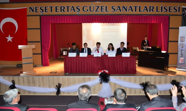 Kırşehir’de "Kırım’ın ebedi ve edebi yazarı Cengiz Dağcı" paneli düzenlendi Kırşehir’de "Kırım’ın ebedi ve edebi yazarı Cengiz Dağcı" paneli düzenlendi