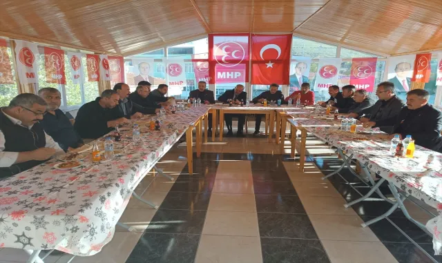 Özvatan Belediye Başkanı Demir muhtarlarla buluştu Özvatan Belediye Başkanı Demir muhtarlarla buluştu
