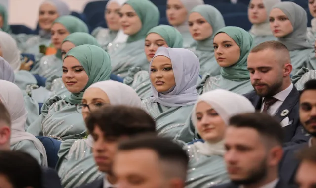 Saraybosna’daki Gazi Hüsrev Bey Medresesi 473’üncü mezunlarını verdi Saraybosna’daki Gazi Hüsrev Bey Medresesi 473’üncü mezunlarını verdi