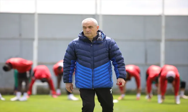 Sivasspor’da Kasımpaşa maçının hazırlıkları sürüyor Sivasspor’da Kasımpaşa maçının hazırlıkları sürüyor