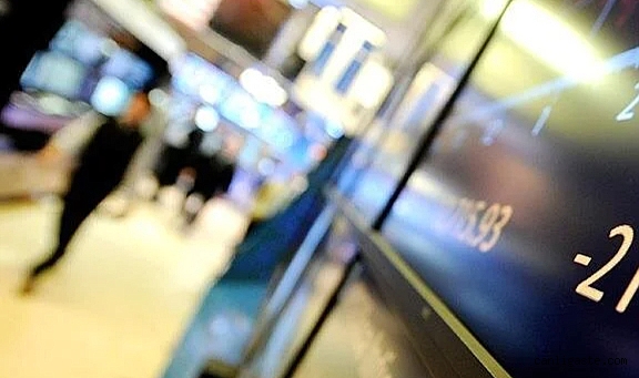 VİOP’ta endeks kontratı güne yükselişle başladı VİOP’ta endeks kontratı güne yükselişle başladı