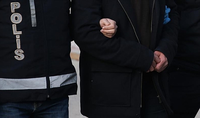 6 ilde göçmen kaçakçılığı operasyonu: 17 gözaltı 6 ilde göçmen kaçakçılığı operasyonu: 17 gözaltı