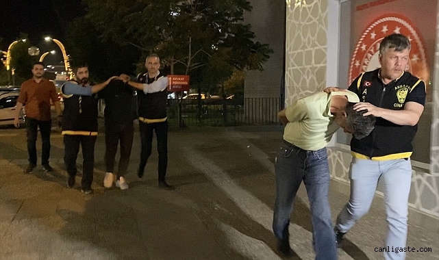 Aksaray Olay! Sulama kanalında cesedi bulunan kadının eşi ve üvey oğlu adliyeye sevk edildi Aksaray Olay! Sulama kanalında cesedi bulunan kadının eşi ve üvey oğlu adliyeye sevk edildi