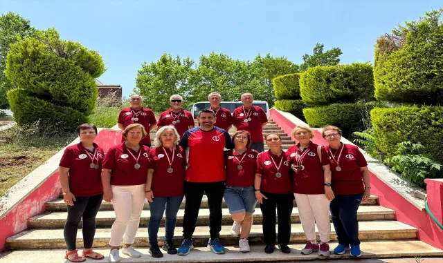 Anadolu Üniversitesi, Tazelenme Olimpiyatları’nda 17 madalya kazandı Anadolu Üniversitesi, Tazelenme Olimpiyatları’nda 17 madalya kazandı
