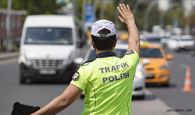 Ankara’da yarın bazı yollar trafiğe kapatılacak Ankara’da yarın bazı yollar trafiğe kapatılacak
