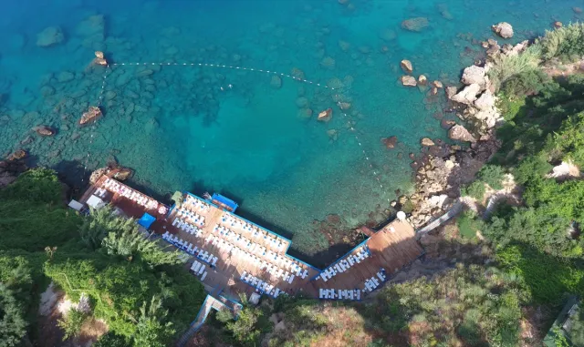 Antalya’da falez plajları arife günü hizmete açılacak Antalya’da falez plajları arife günü hizmete açılacak