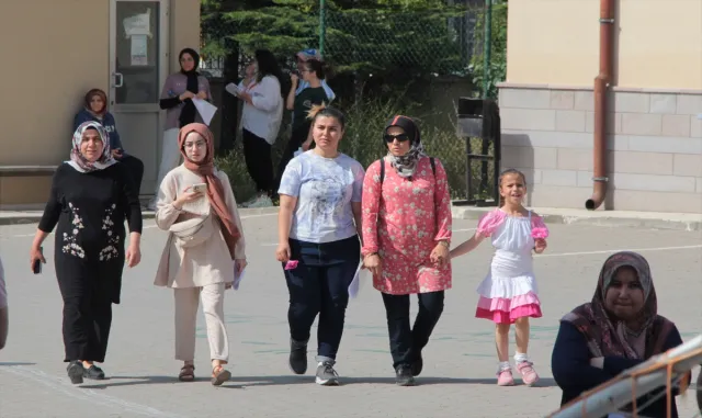 Beypazarı’nda YKS heyecanı Beypazarı’nda YKS heyecanı