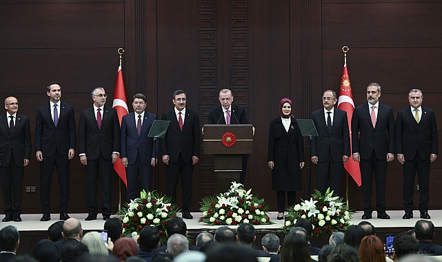 Çevre, Şehircilik ve İklim Değişikliği Bakanı Mehmet Özhaseki oldu Çevre, Şehircilik ve İklim Değişikliği Bakanı Mehmet Özhaseki oldu