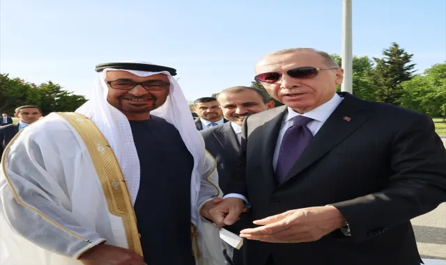 Cumhurbaşkanı Erdoğan, BAE Devlet Başkanı Muhammed bin Zayid Al Nahyan ile görüştü Cumhurbaşkanı Erdoğan, BAE Devlet Başkanı Muhammed bin Zayid Al Nahyan ile görüştü