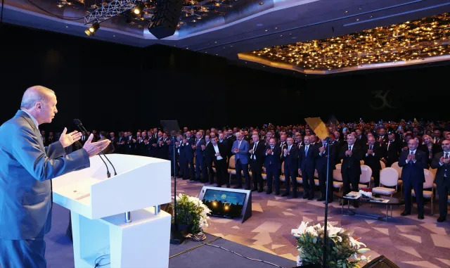 Cumhurbaşkanı Erdoğan TİM 30. Olağan Genel Kurulu ve İhracatın Şampiyonları Ödül Töreni’nde konuştu: (3) Cumhurbaşkanı Erdoğan TİM 30. Olağan Genel Kurulu ve İhracatın Şampiyonları Ödül Töreni’nde konuştu: (3)