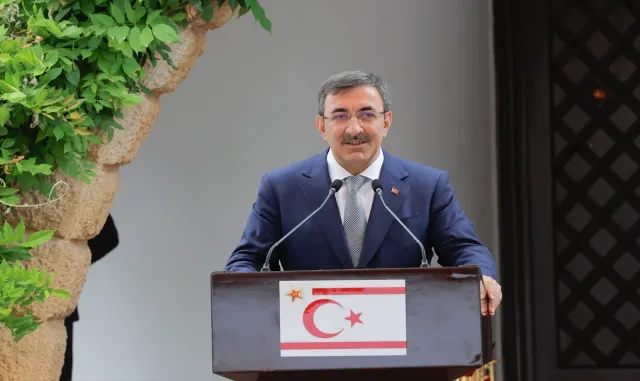 Cumhurbaşkanı Yardımcısı Yılmaz, KKTC Cumhurbaşkanı Tatar’la ortak basın toplantısı düzenledi: Cumhurbaşkanı Yardımcısı Yılmaz, KKTC Cumhurbaşkanı Tatar’la ortak basın toplantısı düzenledi: