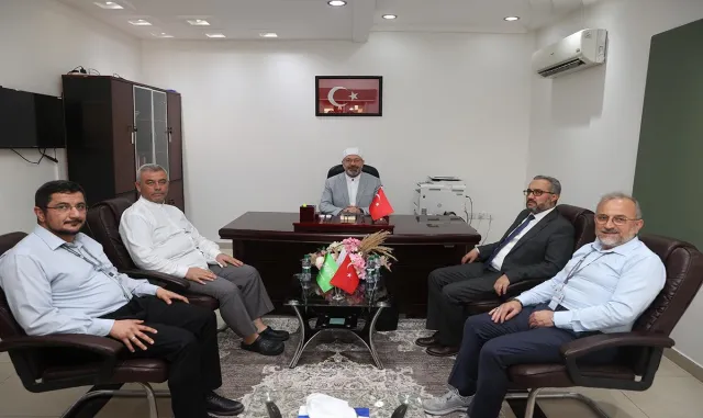 Diyanet İşleri Başkanı Erbaş, Cidde’de Havalimanı Ekip Başkanlığını ziyaret etti Diyanet İşleri Başkanı Erbaş, Cidde’de Havalimanı Ekip Başkanlığını ziyaret etti